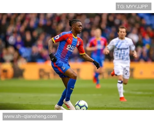 英超球队曼联宣布签下巴西新星莫雷诺加盟,球迷们期待他的表现 英超球队曼联宣布签下巴西新星莫雷诺加盟,球迷们期待他的表现